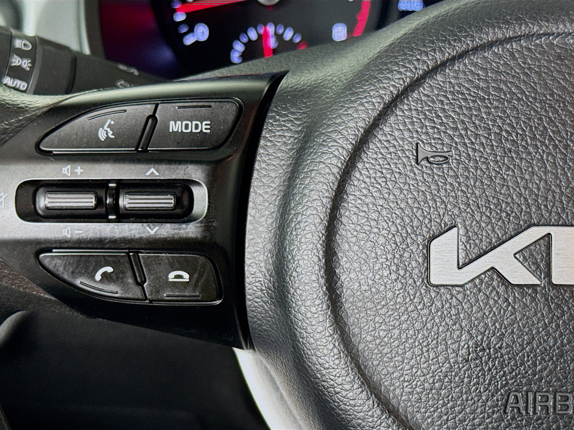 Used 2022 Kia Rio LX FWD image 13