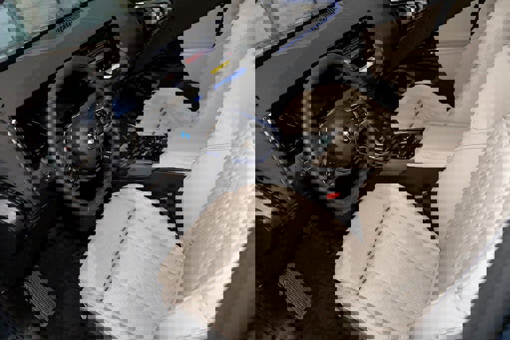 Used 2026 BMW X3 xDrive30 w/ Convenience Package AWD/4WD image 15