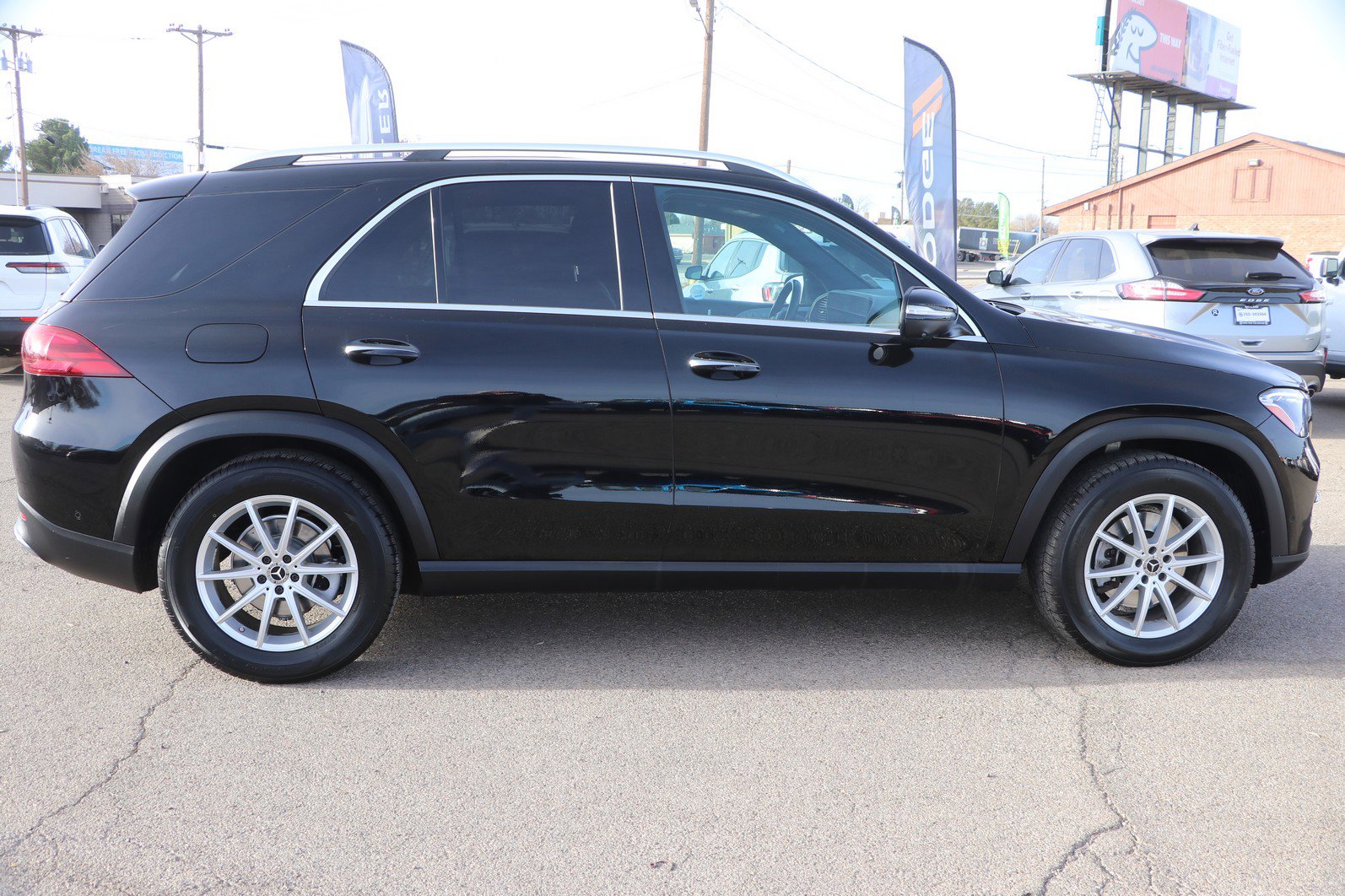 Used 2024 Mercedes-Benz GLE 350 4MATIC image 8