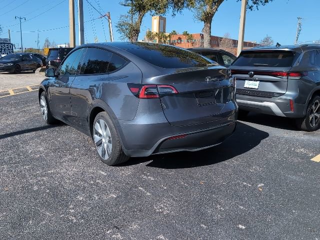 Used 2023 Tesla Model Y Long Range image 4