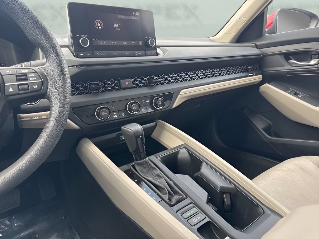 Used 2025 Honda Accord LX image 18