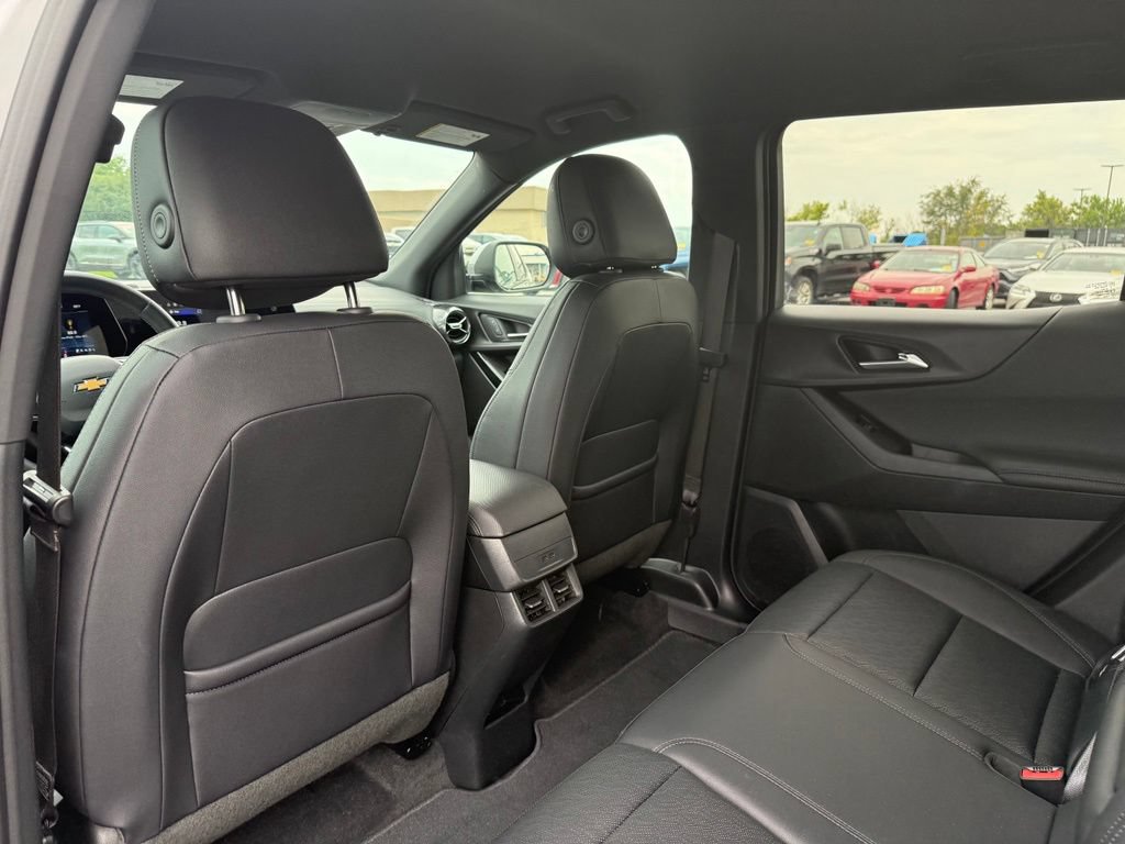 Used 2026 Chevrolet Equinox LT w/ Convenience Package II AWD/4WD image 21