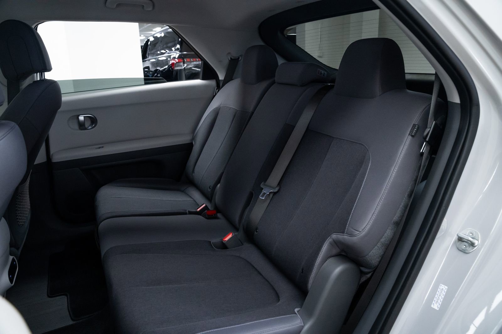 Used 2024 Hyundai Ioniq 5 SEL image 18