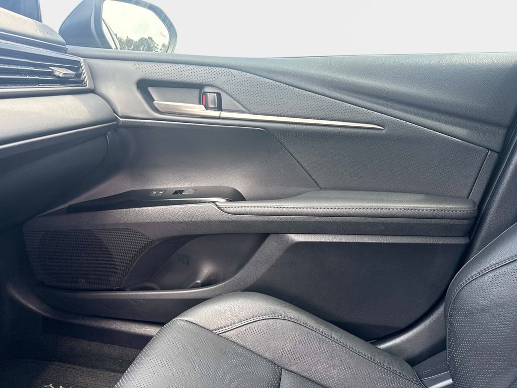 Used 2025 Toyota Camry XSE FWD image 20