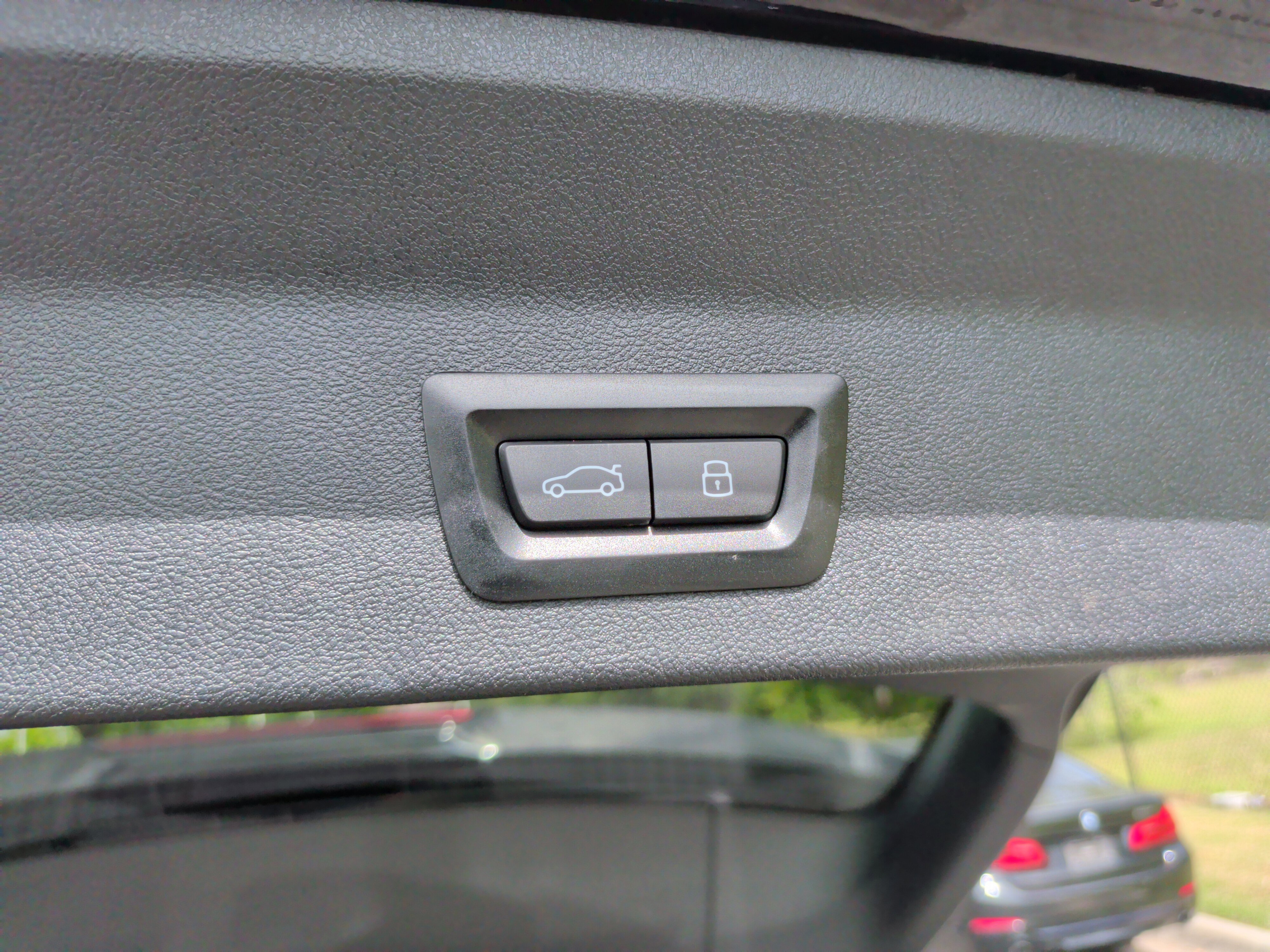 Used 2023 BMW X3 xDrive30i w/ M Sport Package image 39