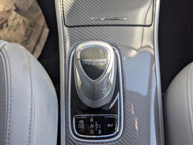 Used 2022 Mitsubishi Outlander SEL image 12