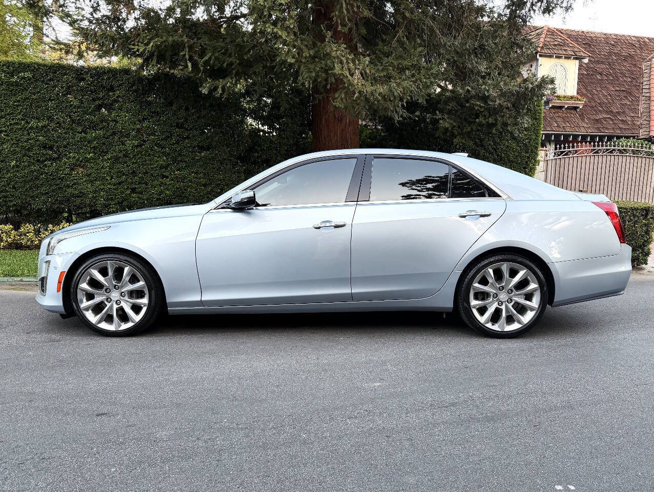 Used 2018 Cadillac CTS Premium Luxury AWD/4WD image 3