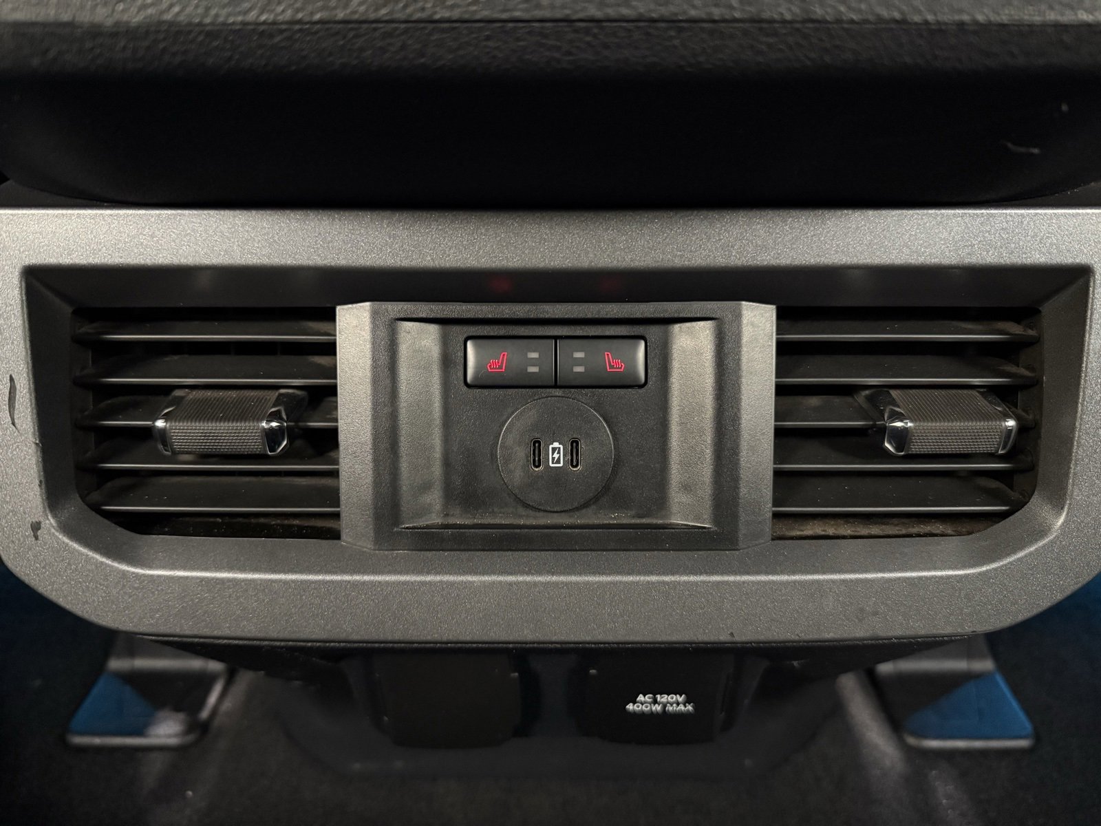 Used 2023 Ford F350 Lariat w/ Sport Appearance Package image 24