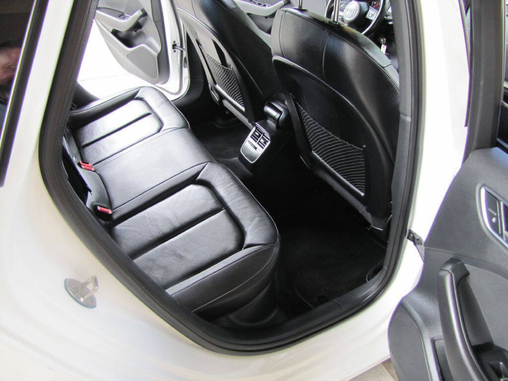 Used 2018 Audi A3 2.0T Premium FWD image 21