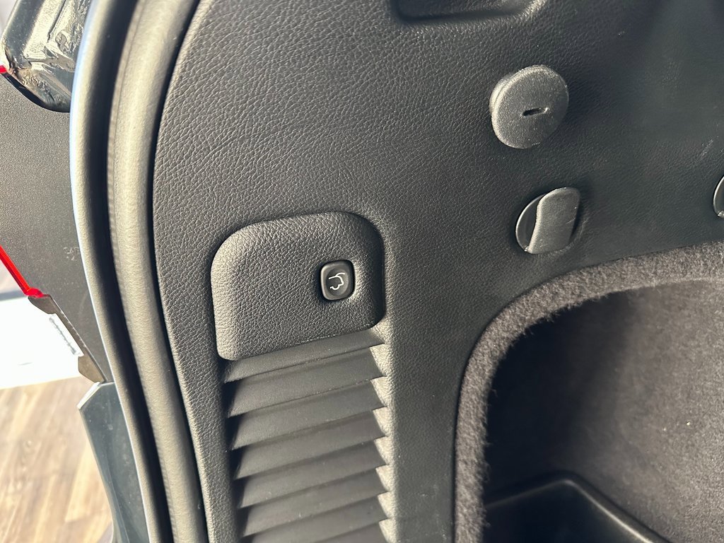 Certified 2018 Jeep Grand Cherokee Altitude image 41