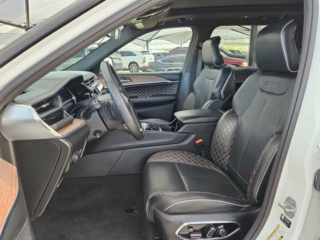 Used 2024 Jeep Grand Cherokee L Summit w/ High Altitude Package image 25