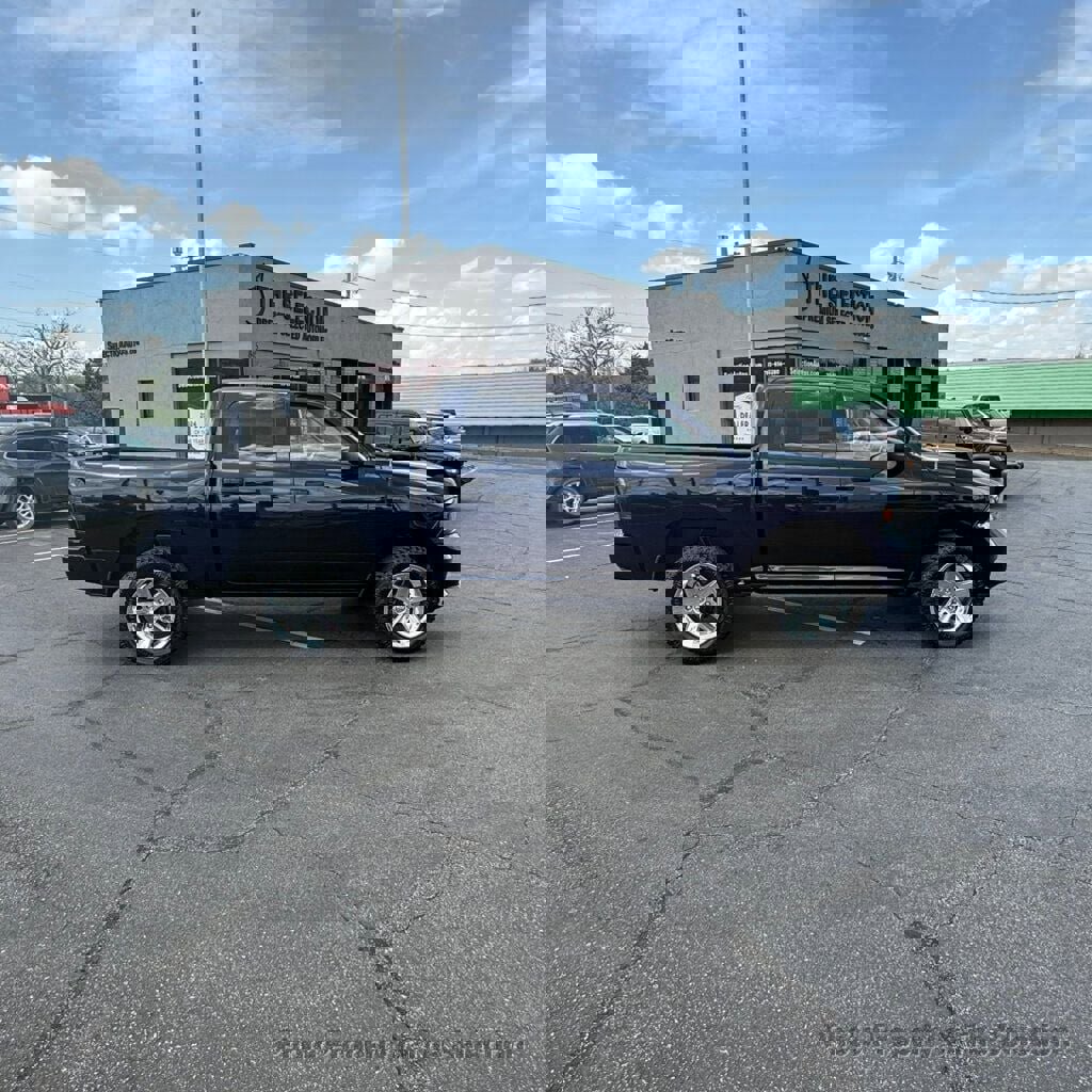 Used 2016 RAM 1500 Express w/ Popular Equipment Group image 19