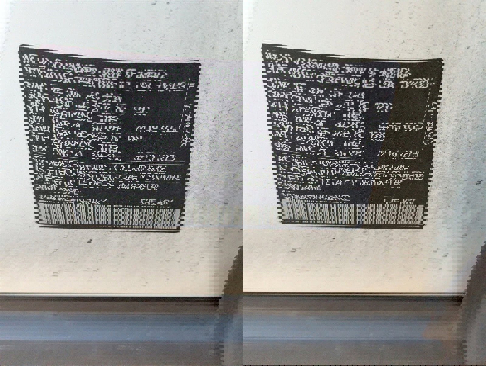 Used 2023 Volkswagen ID.4 Pro S image 10