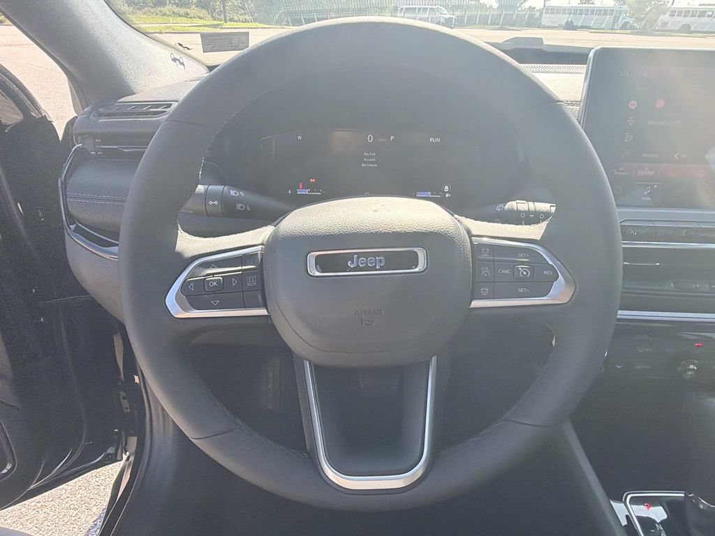 New 2026 Jeep Compass Limited w/ Sun, Sound & Navigation Group AWD/4WD image 8