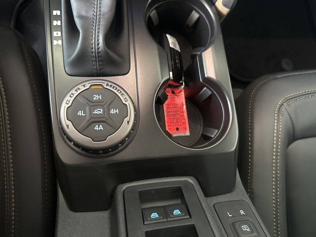 New 2025 Ford Bronco Badlands image 14