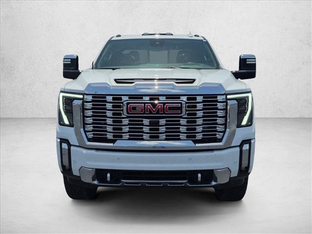 Used 2026 GMC Sierra 2500 Denali w/ Denali Reserve Package AWD/4WD image 2