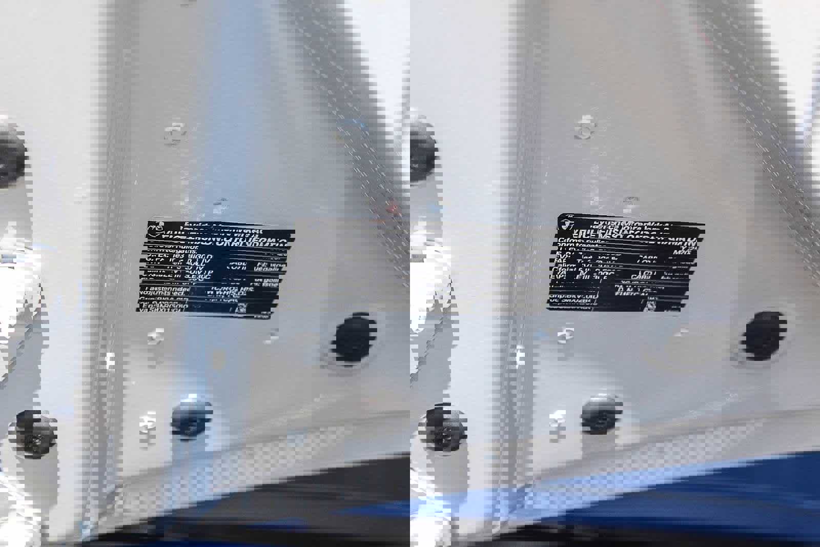 Used 2025 BMW 530i w/ M Sport Package image 27