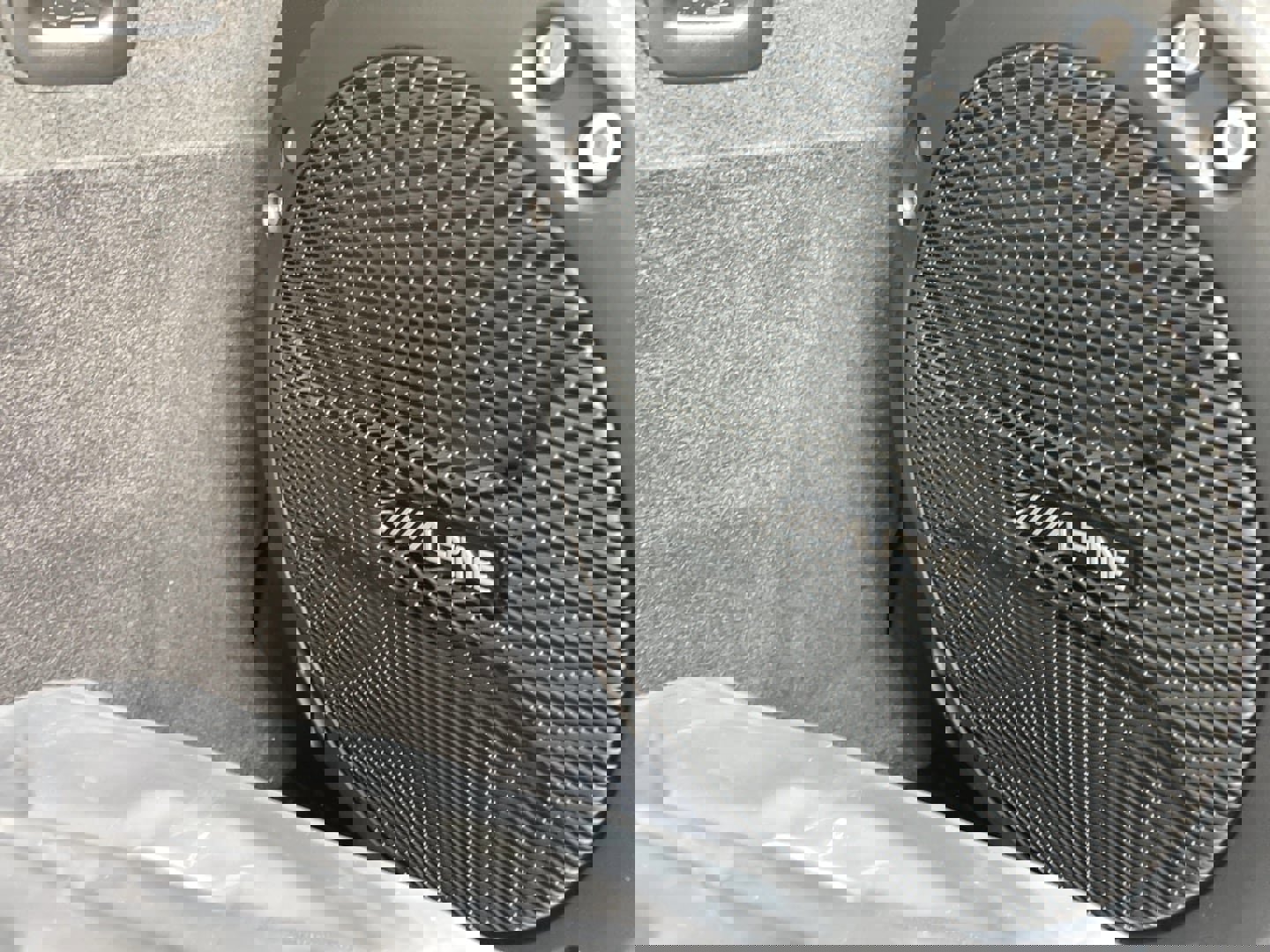 Used 2025 Jeep Wrangler Unlimited Sahara AWD/4WD image 18