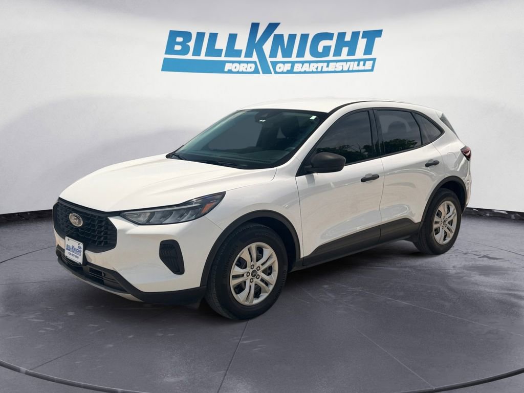 Used 2023 Ford Escape AWD video 1