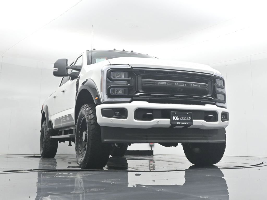 New 2026 Ford F250 Lariat w/ Black Appearance Package image 48
