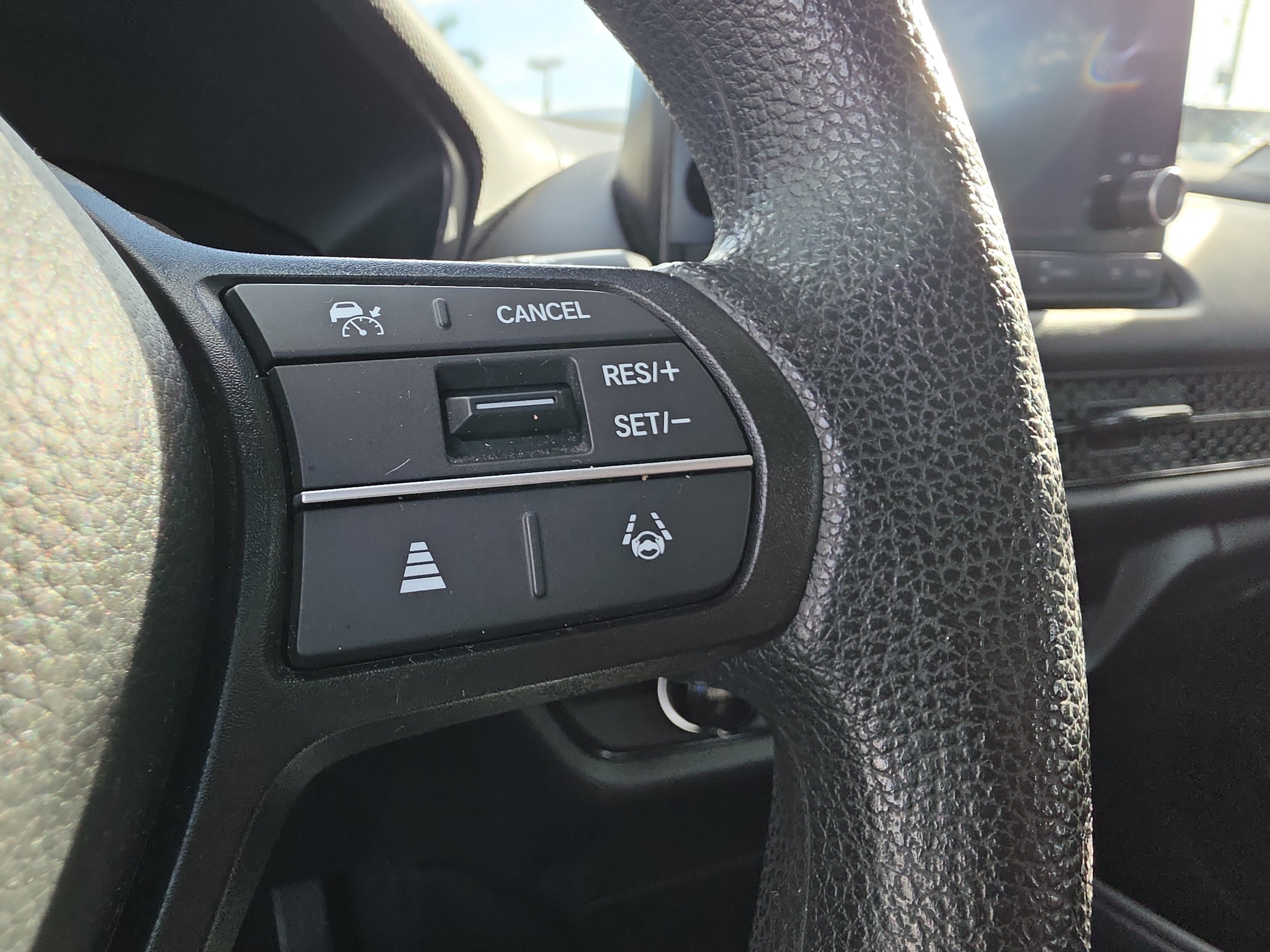 Certified 2024 Honda HR-V LX image 18