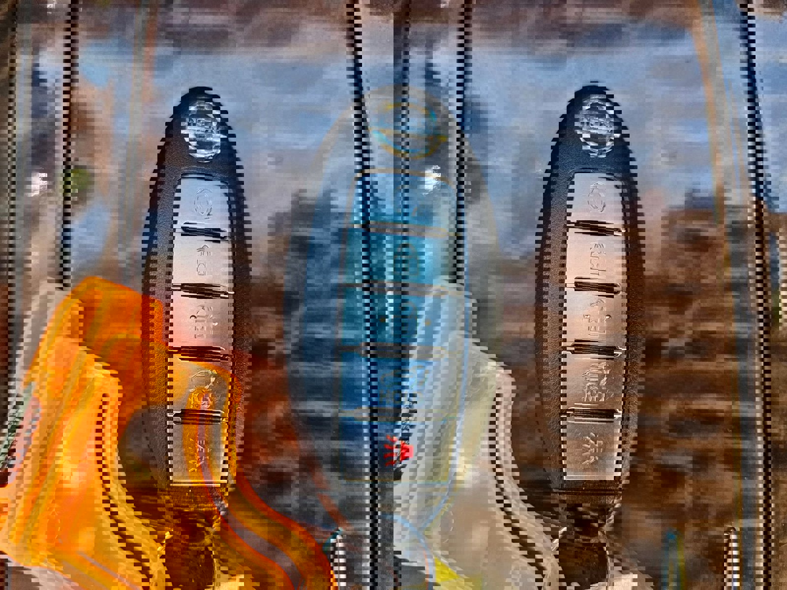 Used 2020 Nissan Armada Platinum w/ Captain's Chairs Package image 33