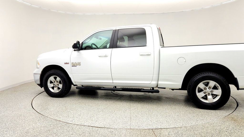 Used 2019 RAM 1500 Classic SLT AWD/4WD image 8
