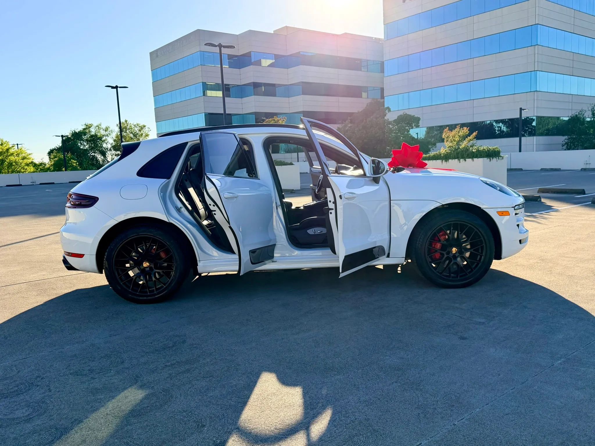 Used 2017 Porsche Macan GTS AWD/4WD image 53