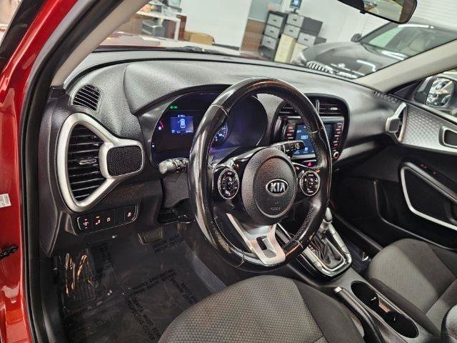 Used 2020 Kia Soul X-Line FWD image 7