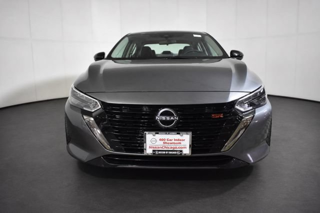 Used 2024 Nissan Sentra SR w/ SR Premium Package FWD image 2