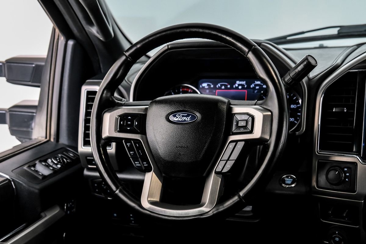 Used 2022 Ford F450 Platinum image 13