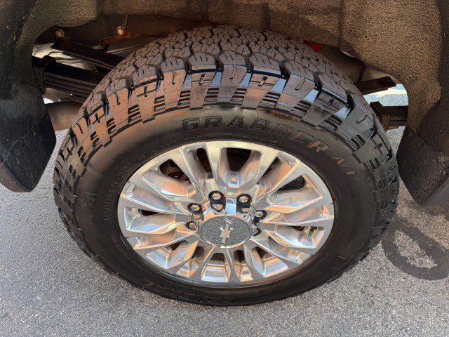 Certified 2020 Chevrolet Silverado 3500 High Country w/ Z71 Off-Road Package image 14