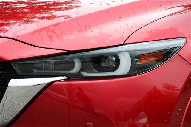 Used 2023 MAZDA CX-5 Signature AWD/4WD image 10
