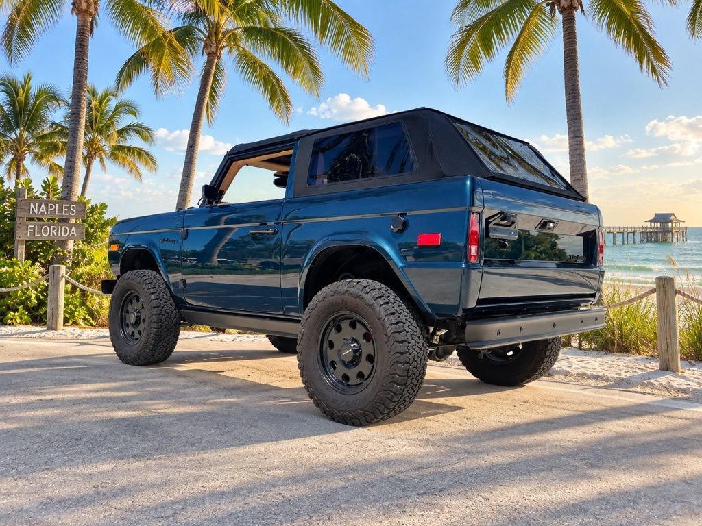 Certified 2025 Ford Bronco Badlands AWD/4WD image 12