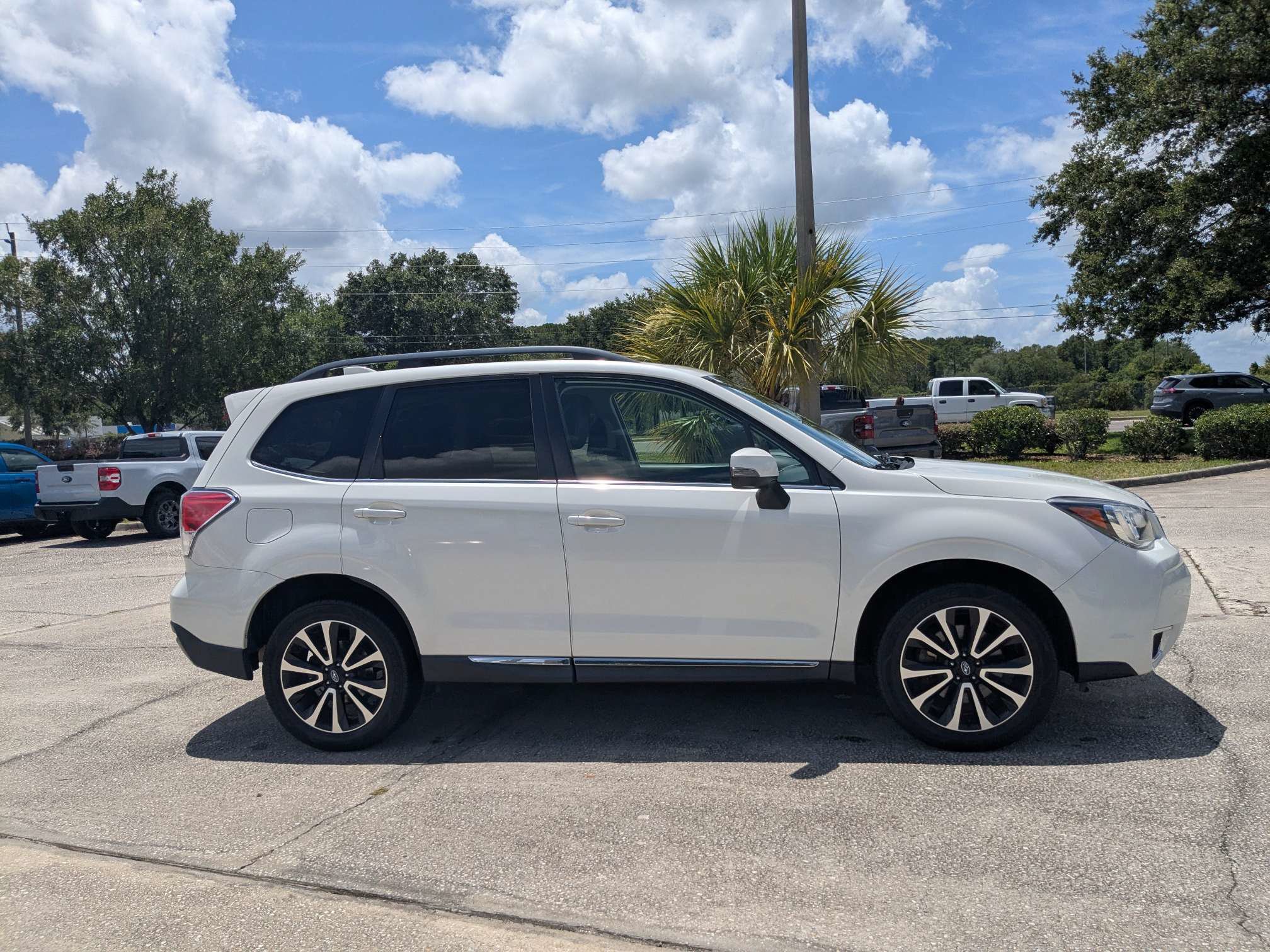 Used 2017 Subaru Forester 2.0XT Touring w/ Popular Package #2 AWD/4WD image 3