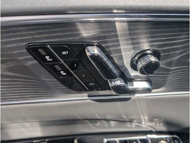 New 2025 Cadillac Lyriq Sport image 17