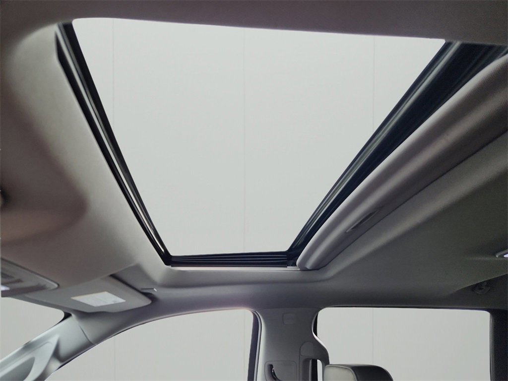 Used 2022 GMC Sierra 1500 Denali w/ Denali Reserve Package image 27