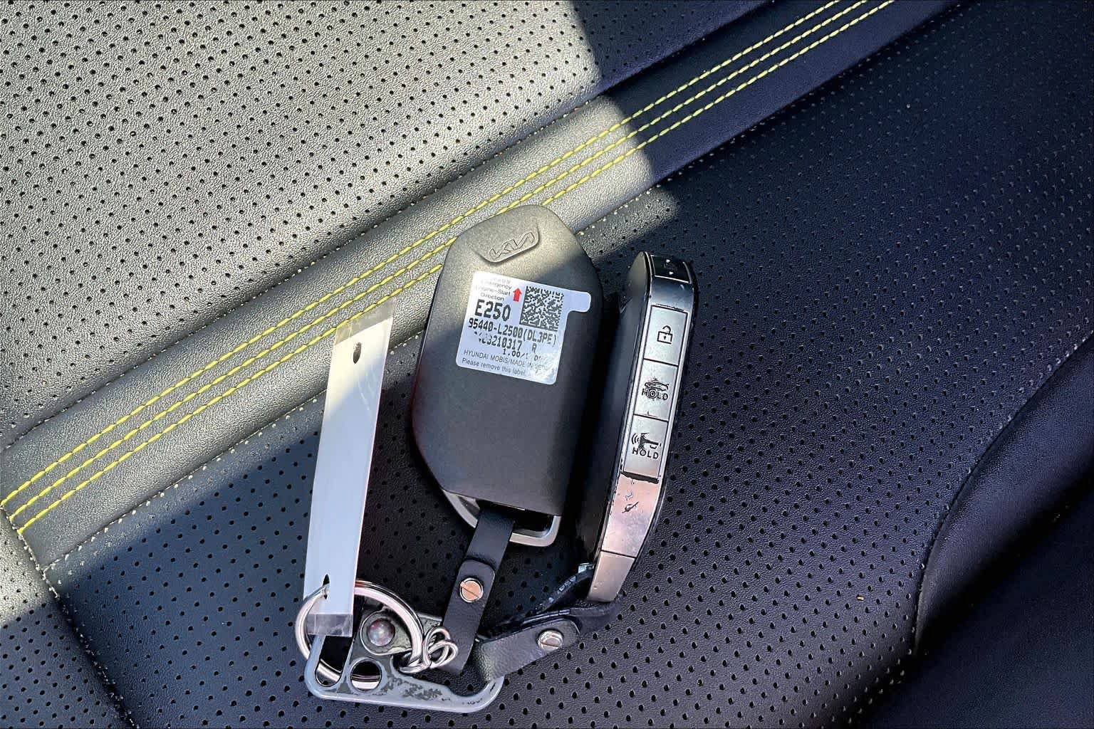 Used 2025 Kia K5 GT w/ GT1 Package FWD image 15
