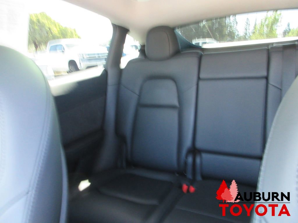 Used 2023 Tesla Model Y Long Range image 19