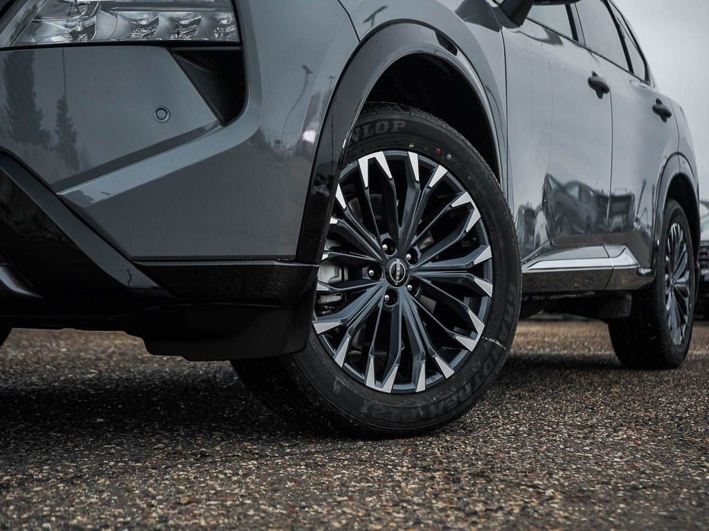 New 2026 Nissan Rogue Platinum image 6