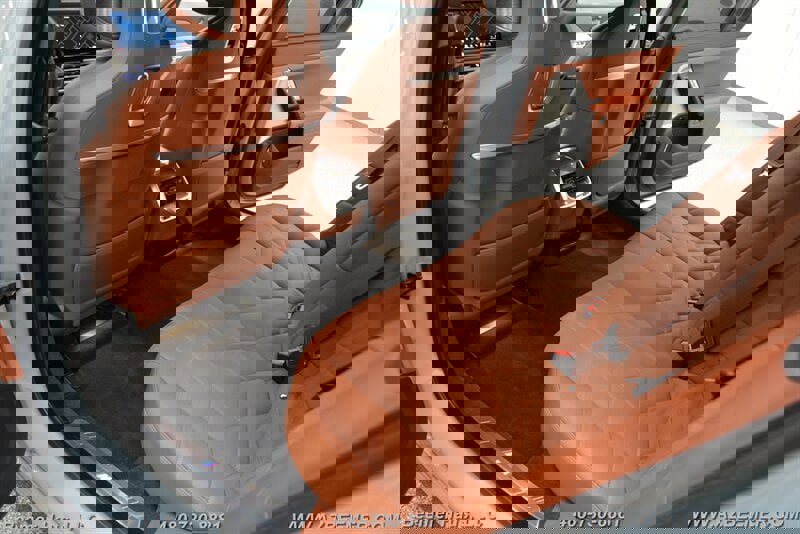 Used 2023 BMW 760i xDrive w/ Parking Assistance Package image 25