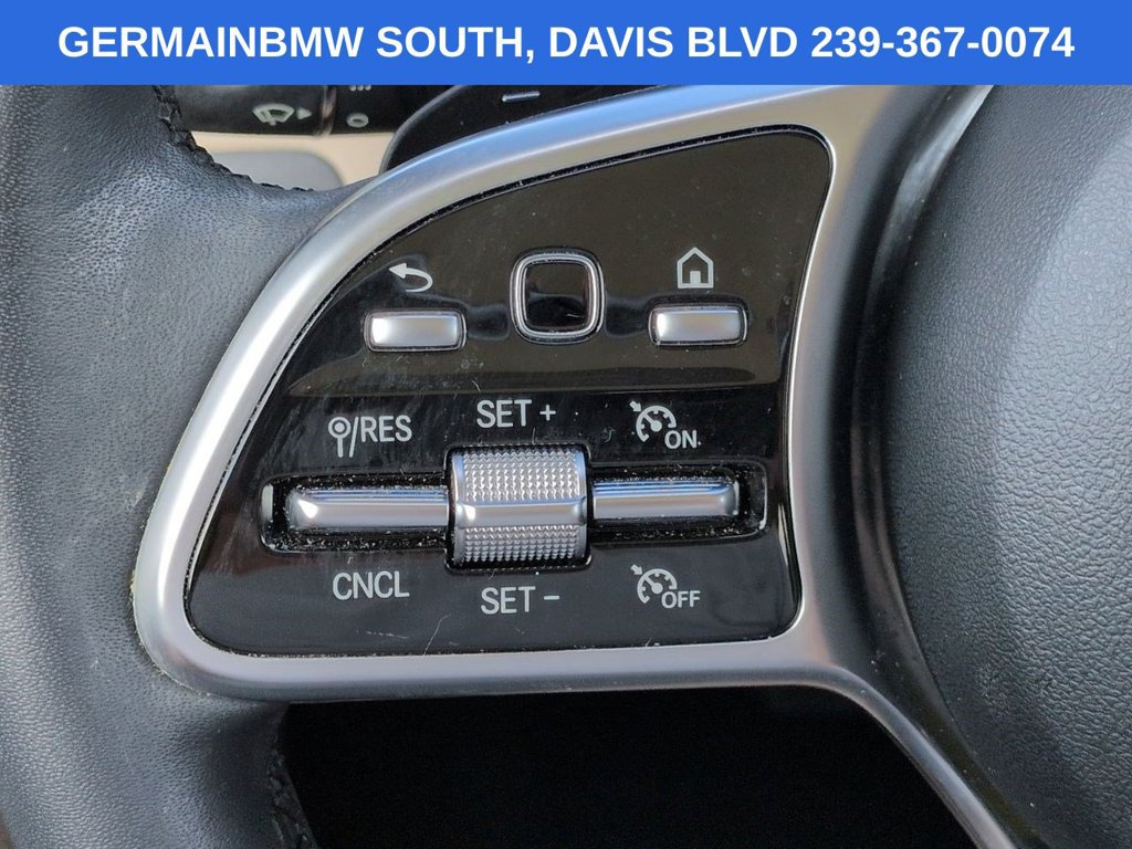 Used 2022 Mercedes-Benz GLC 300 4MATIC image 27