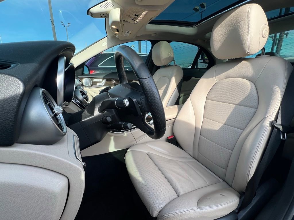 Used 2016 Mercedes-Benz C 300 4MATIC Sedan image 17