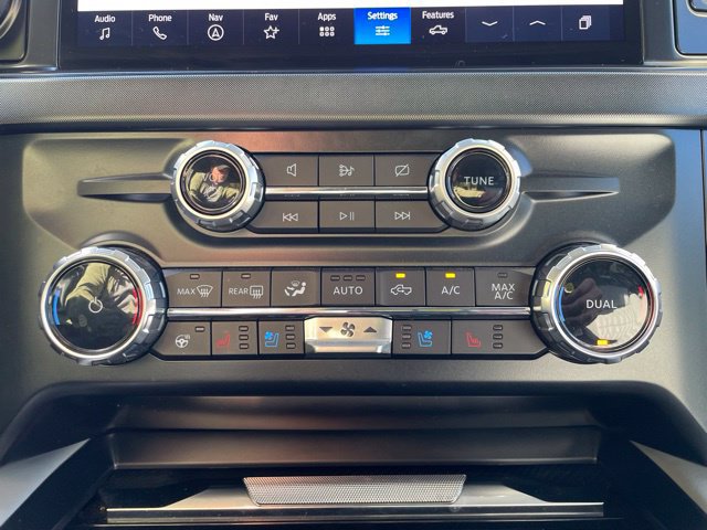 Certified 2024 Ford F350 Limited w/ FX4 Off-Road Package AWD/4WD image 35