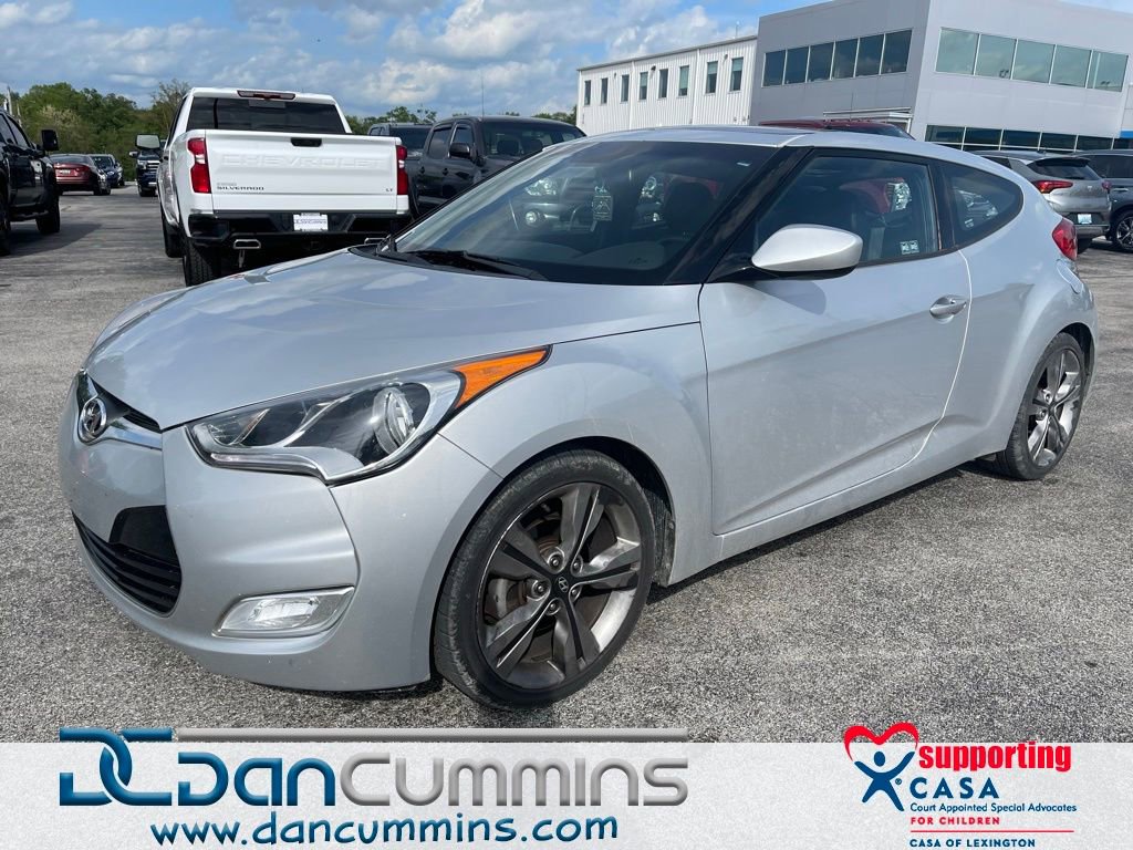 Used 2016 Hyundai Veloster w/ Option Group 02