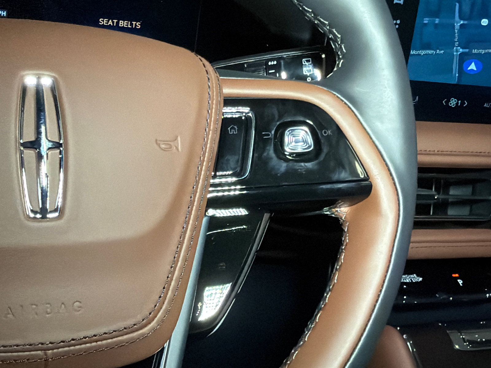 New 2027 Lincoln Aviator Reserve AWD/4WD image 24