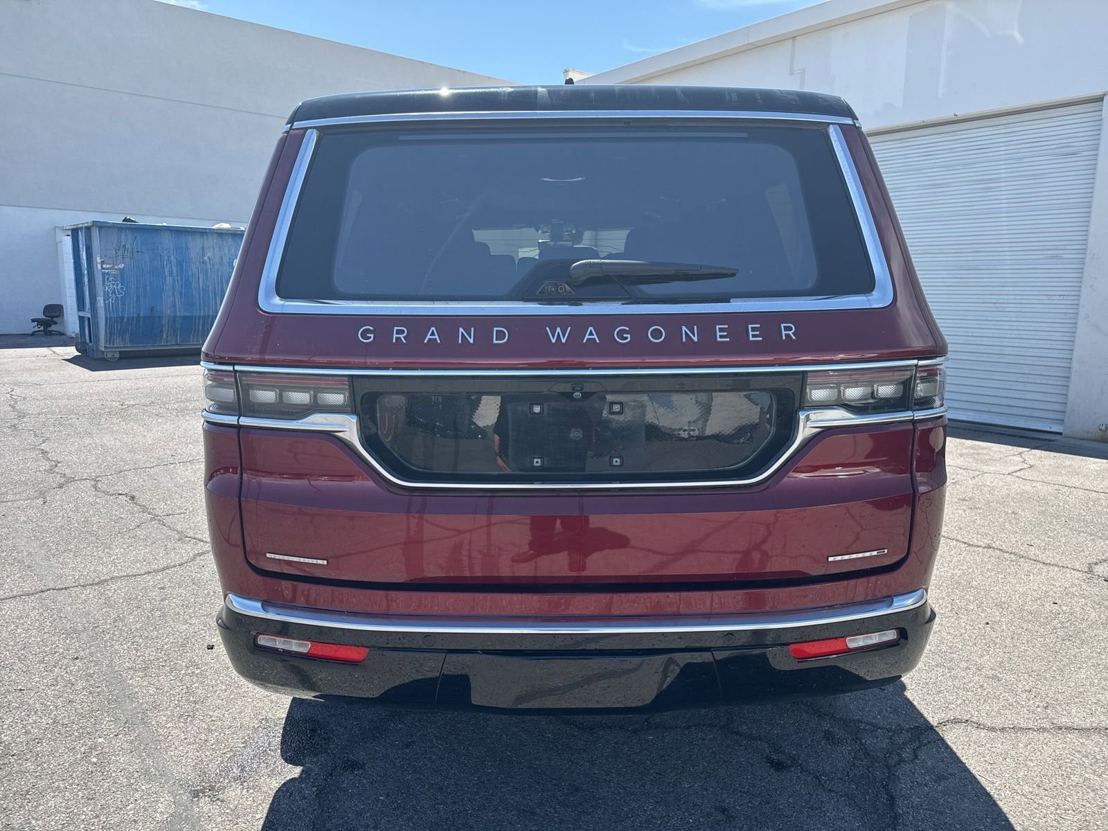 Used 2022 Jeep Grand Wagoneer Series III AWD/4WD image 6