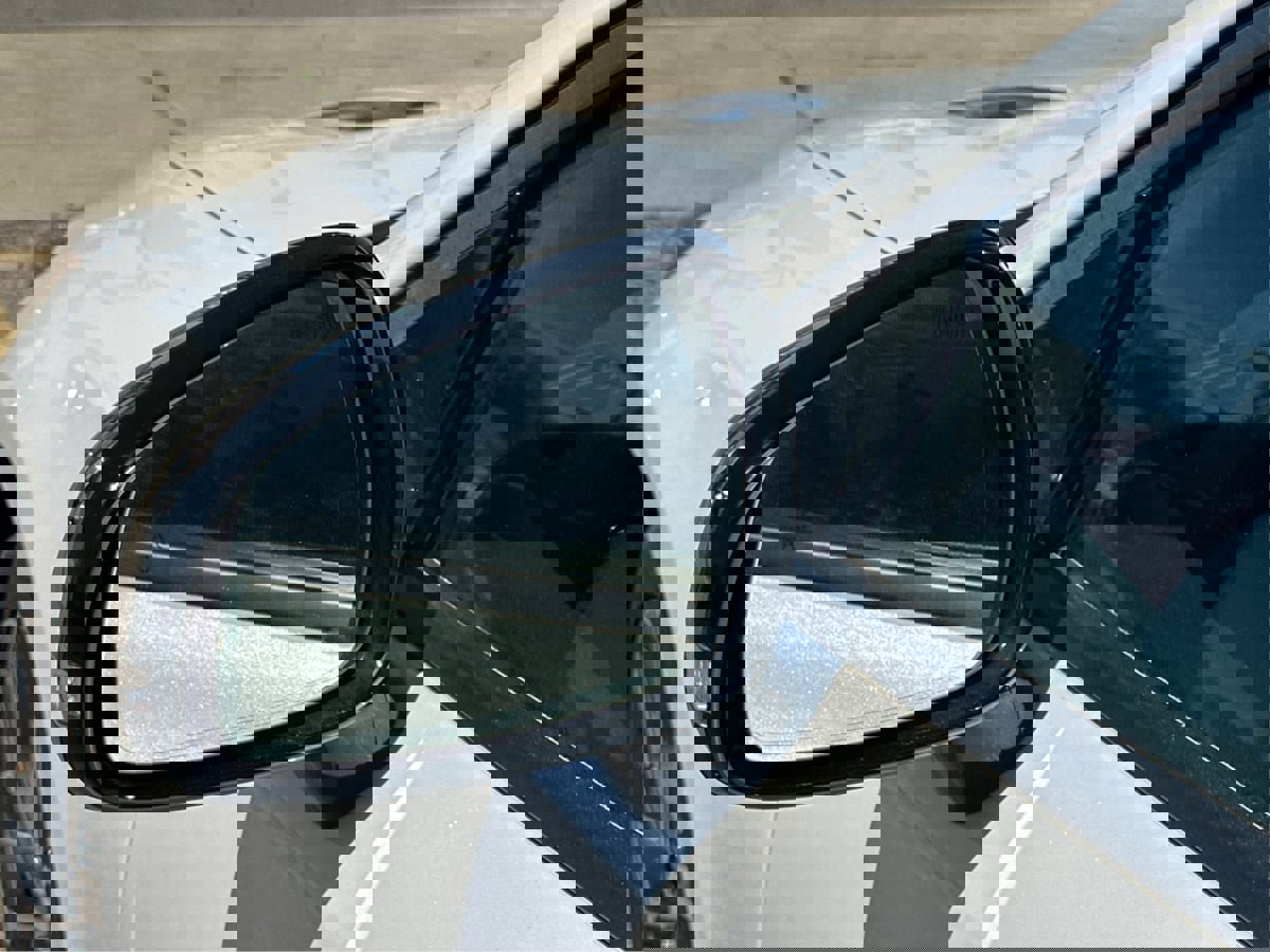 Used 2019 Kia Stinger GT2 image 25