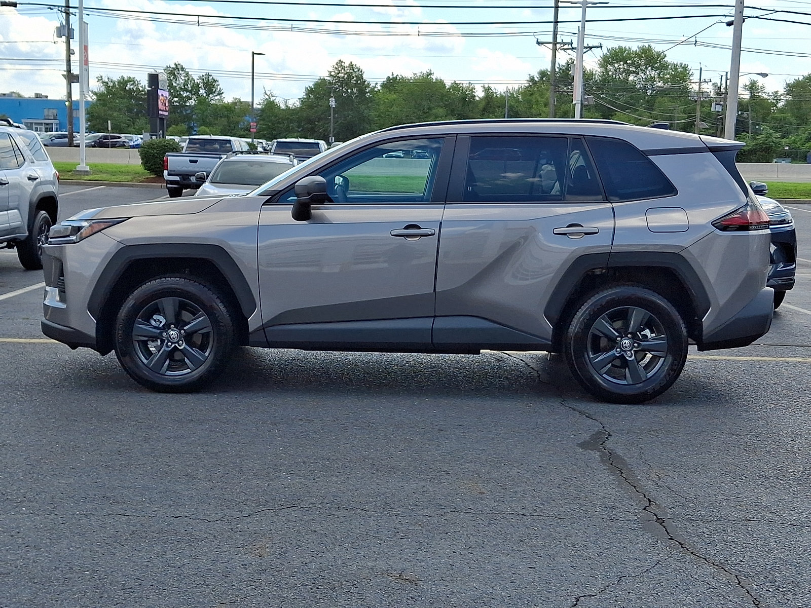 Used 2026 Toyota RAV4 LE FWD image 8