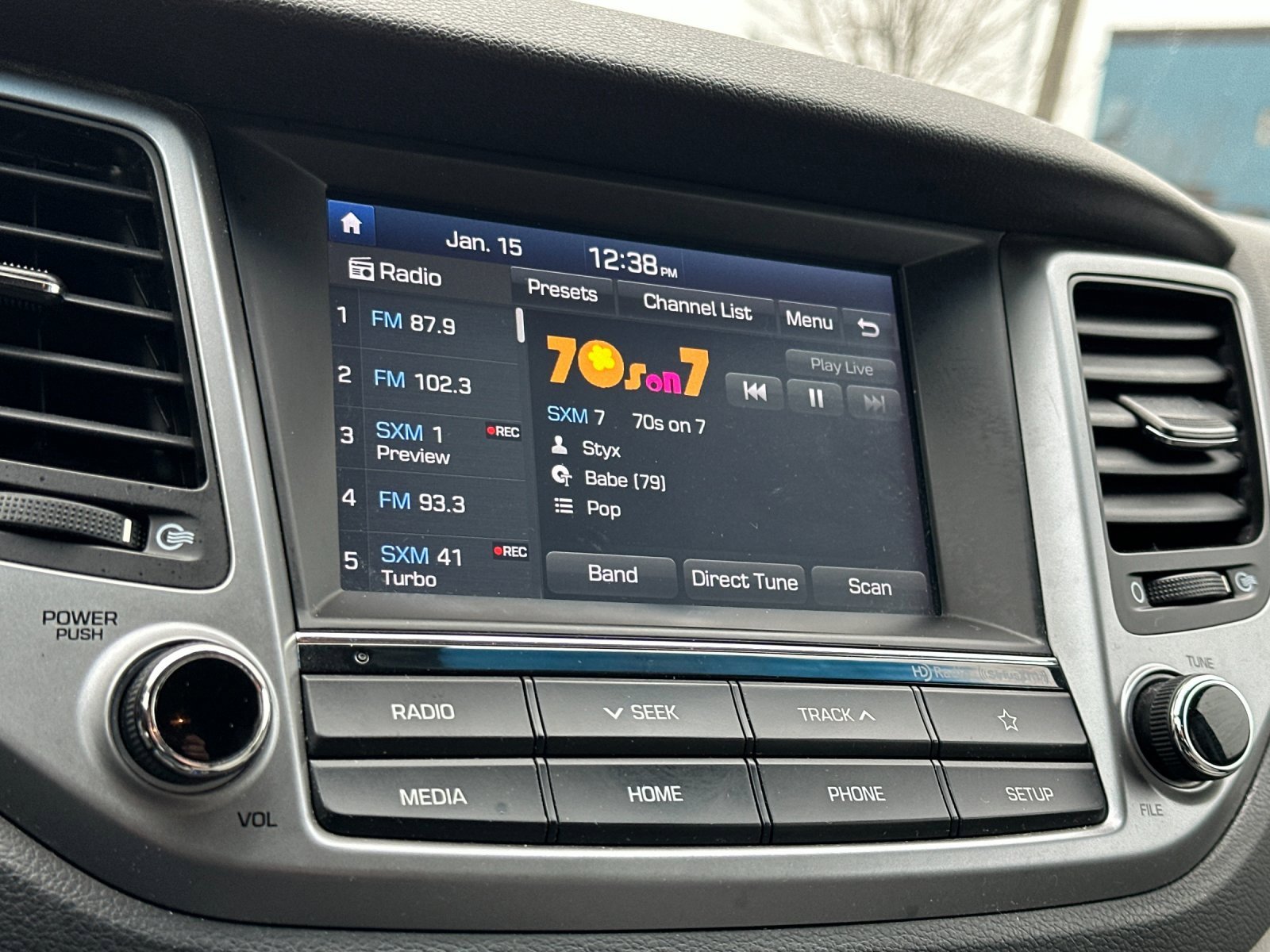 Used 2018 Hyundai Tucson SEL image 18